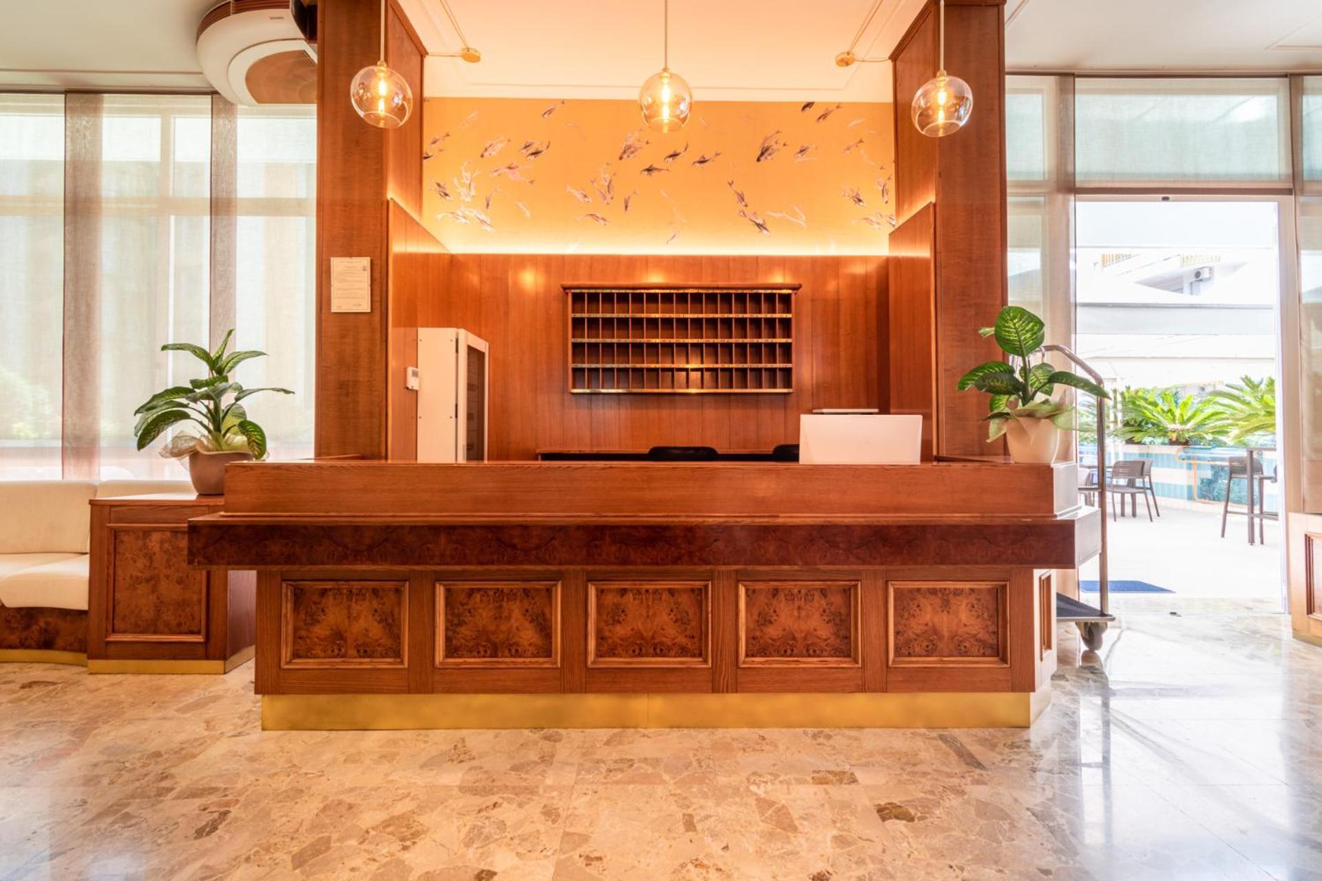 Continental B&B City Hotel Μπιμπιόνε Εξωτερικό φωτογραφία